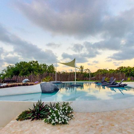 Swan Villas Maya Beach Buitenkant foto